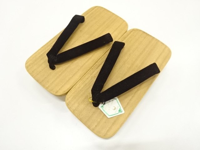 JAPANESE KIMONO / UNUSED VELVET STRAP MENS PAULOWNIA GETA (23.5 CM) FO